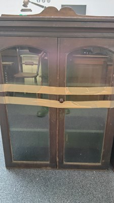 Lot 196 - Vintage glazed display unit