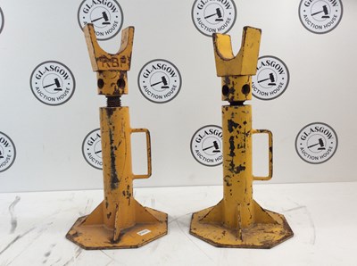 Lot 40 - Two Cable Drum Jacks