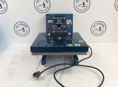 Lot 24 - T-Shirt Heat Press