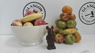Lot 83 - Decorative ceramic fruit displays and small mouse
