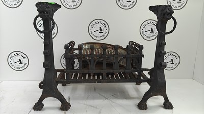 Lot 132 - Cast metal decorative fire insert
