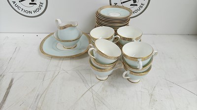 Lot 331 - Royal Tuscan tea set comprising 39 pieces