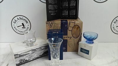 Lot 118 - Collection of glass and crystal