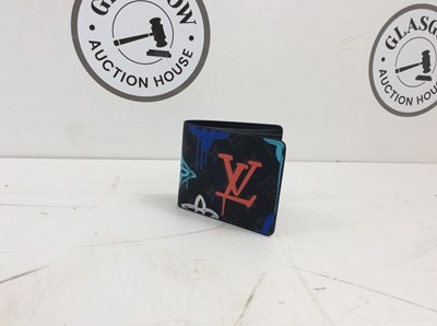 Lot 174 - Louis Vuitton Paris men’s wallet