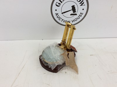 Lot 73 - Mechanic claw ring