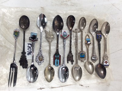 Lot 96 - Qty Of Tea Spoons