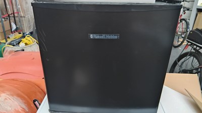 Lot 228 - Russel hobbs counter top fridge