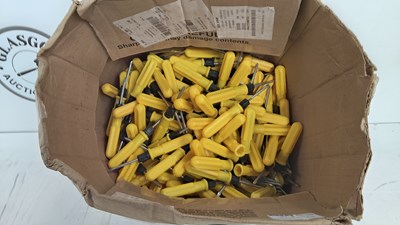 Lot 15 - Box of screwdrivers