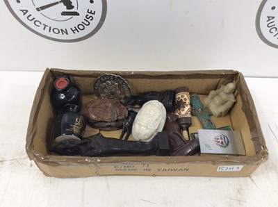 Lot 28 - Box of Collectibles