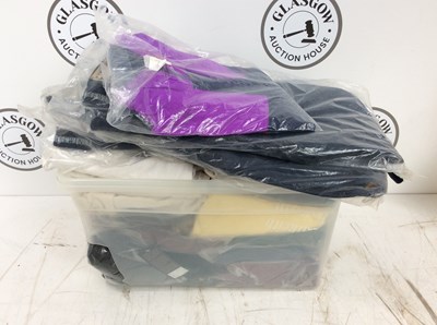 Lot 52 - Qty of Mixed Clothing