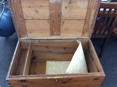 Lot 232 - Small wooden chest