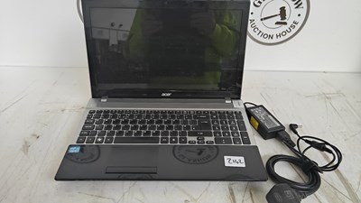 Lot 73 - Acer laptop i3 processor with charger fully reset with windows