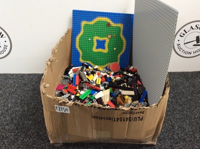 Lot 22 - Box of Mixed Lego