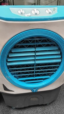 Lot 112 - Large blue air cooler