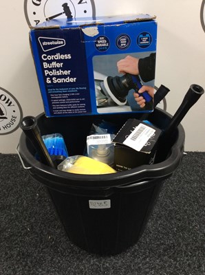 Lot 175 - Car Polishing Equipment With Buckets