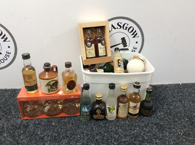 Lot 152 - Mixture of miniatures Of alcohol