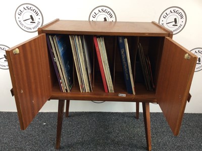Lot 185 - Record Cabinet With Records