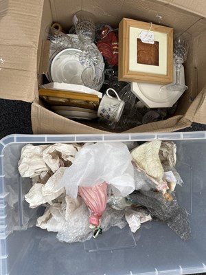 Lot 291 - Two Boxes Of Glass & Ceramics