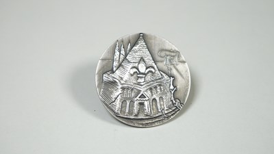 Lot 44 - Salvador Dali 999.9 Silver Coin, 50.89 Gram