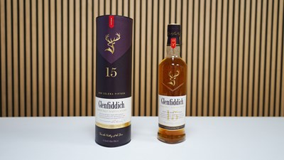 Lot 87 - Glenfiddich Single Malt Scotch Whisky 15yr 70cl