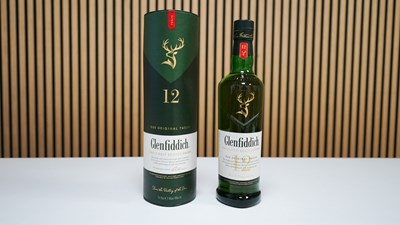 Lot 86 - Glenfiddich Sherry & Bourbon Cask, Single Malt Scotch Whisky 12yr 70cl