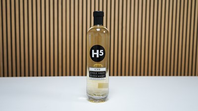 Lot 93 - H5 Iced Single Grain Scotch Whisky 75cl