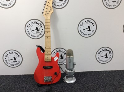 Lot 117 - 3rd Avenue Electric Guitar and small mic untested