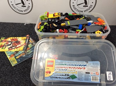 Lot 8 - Qty of Lego