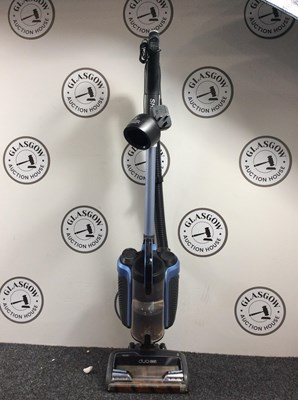 Lot 129 - Shark Battery Hoover W/Charger