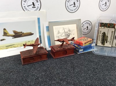 Lot 143 - Box of Model Planes Built & Unbuilt