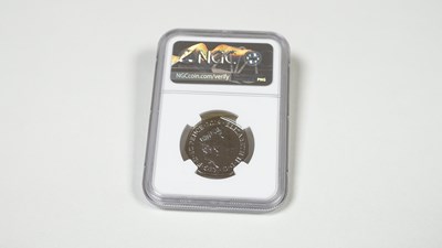 Lot 117 - Kew Gardems 2019 Coin Graded MS 69 DPL