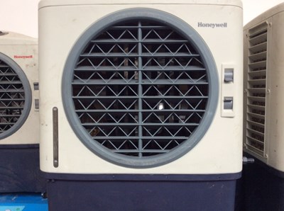 Lot 78 - Honeywell air cooler Tested working