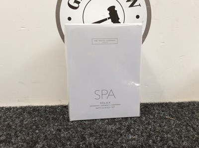 Lot 51 - The white company spa relax bath and body set-new