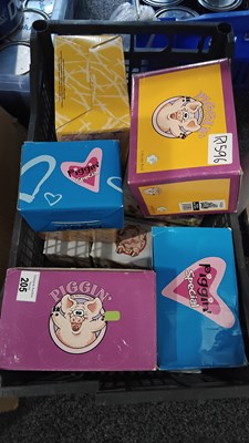 Lot 205 - Large Qty Of Piggin' Ornaments