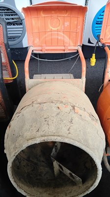 Lot 7 - Minimix 150 110v mixer with altrad motor no plug- Used/Not Turning On