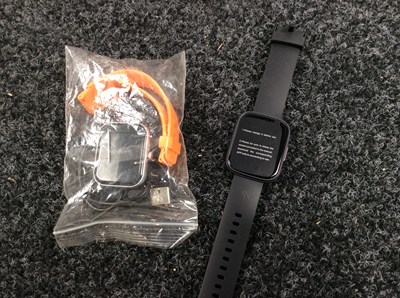 Lot 214 - 2 smart watches