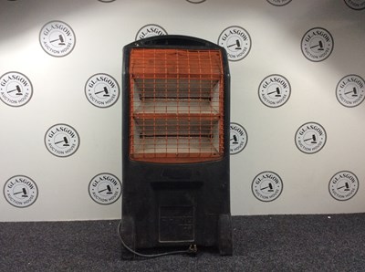 Lot 56 - Rhino TQ3000 thermo quartz heater 240v plug