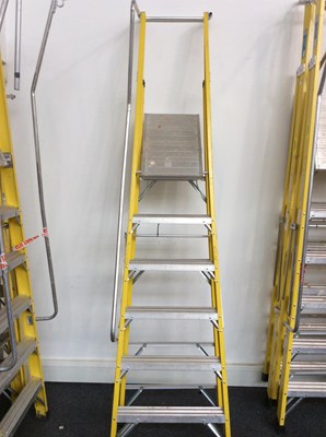 Lot 67 - Clow Yellow 6 Step Ladder With Platform - Damaged/Used