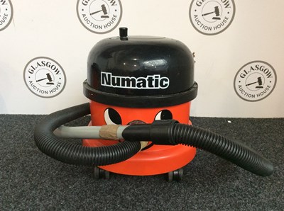 Lot 27 - Henry vacuum cleaner untested