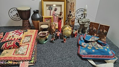 Lot 33 - Box of misc