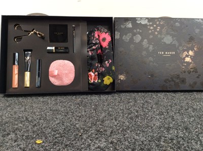 Lot 59 - Ted baker cosmetics collection-new