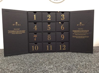 Lot 71 - Avant skincare wonders advent calander