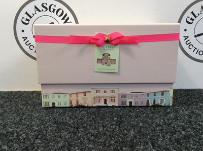 Lot 56 - Ted baker London luxury bathing collection-new