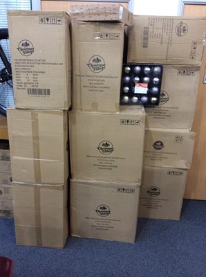 Lot 185 - Pallet of Christmas Baubles inc 3 Different sets - New