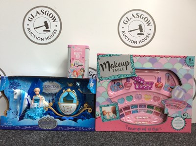 Lot 121 - Three Kids Toys, Including Play Make Up Table, Princess Horse & Carriage & Disney Princess Beauty Box - New