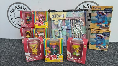 Lot 279 - Bundle of kids toys and stationary