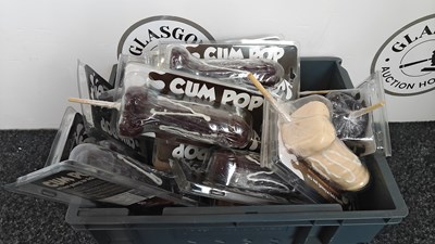 Lot 160 - Box containing large anatomical candy