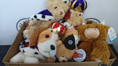 Lot 8 - Large qty of soft toys new with tags