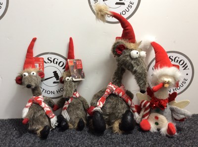 Lot 13 - 4 Soft Toy Decorations Including Three Kings Rats & Giblet George - New