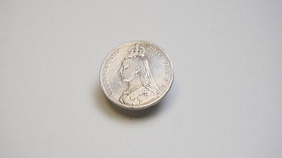 Lot 52 - 1892 Queen Victoria silver crown coin
